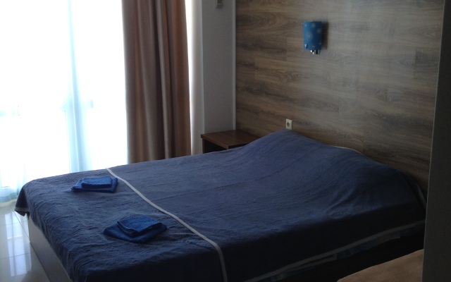 35 Meridian Mini-Hotel