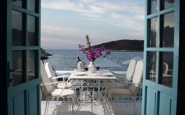 Club Mackarel Hotel