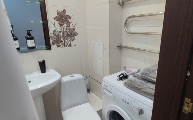 Квартира на Светлогорском переулке 4