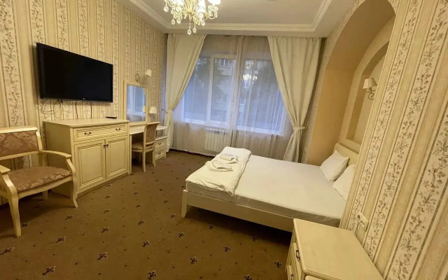 Avtor Hotel