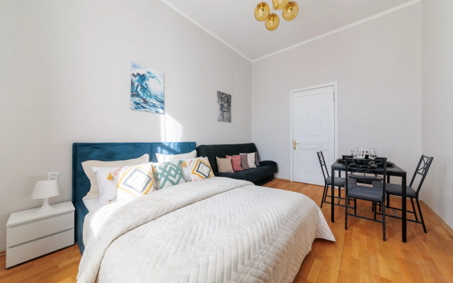 Апартаменты У Исакиевской площади DereMRents ДереМРентс