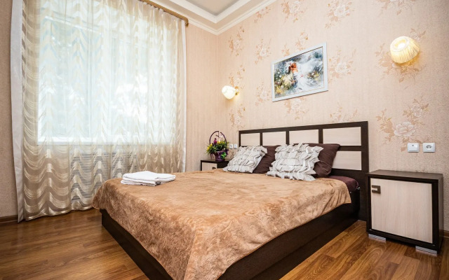 Tsentr Rostova, Teatralnaya Ploschad Flat