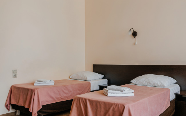 Edeil Hotel