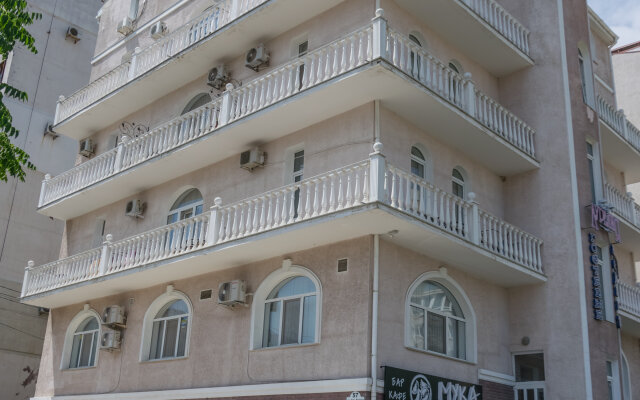 Aureliya Apartments