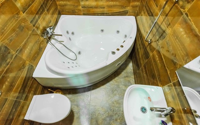 Atlas Hotel	