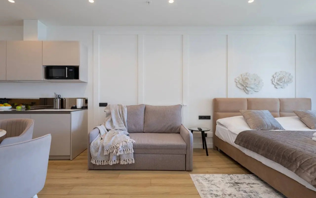 S Vidom Na More Promenade Apartment