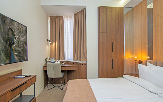 Cartez Hotel