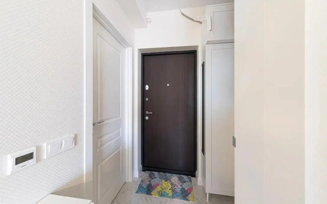 Studiya S Dzhakuzi V Zhk sokol Flat