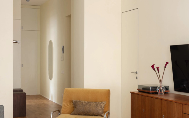 Апартаменты с тремя спальнями на Петроградской стороне