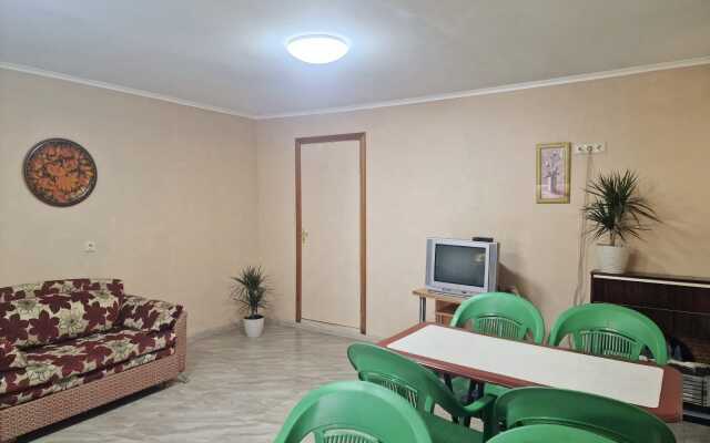 Rianna Guest House