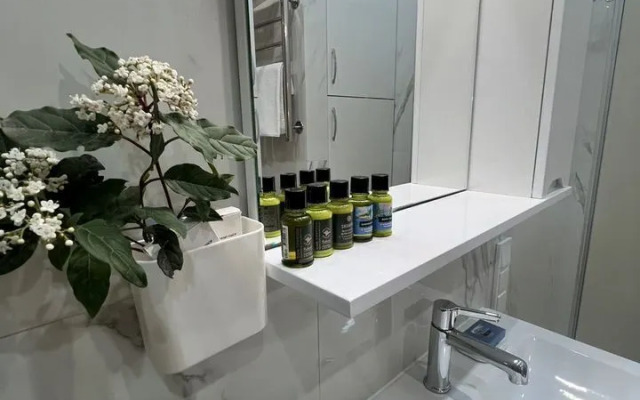 Na Ulitse Drazhinskogo 48 Flat