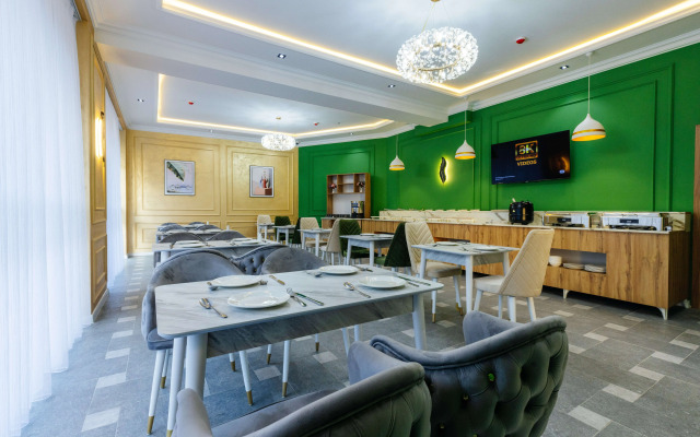 Royal Sebzor Expo Hotel
