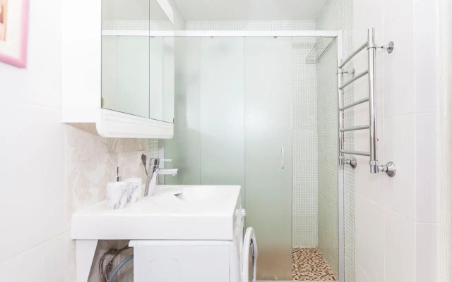 More Rooms U Olimpiyskogo Parka Apartments