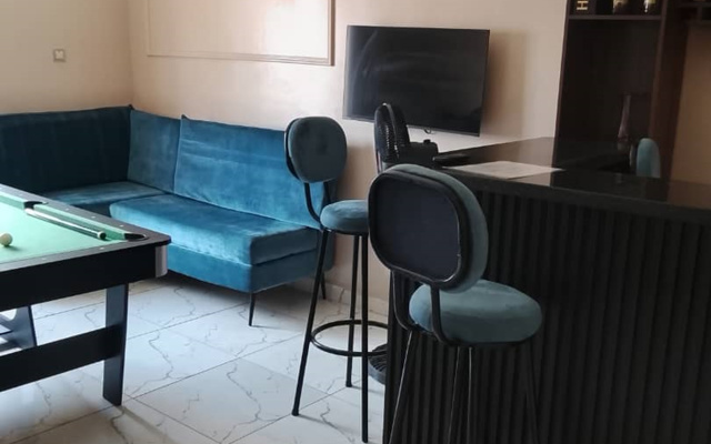 Апарт-отель Lynstel Suites