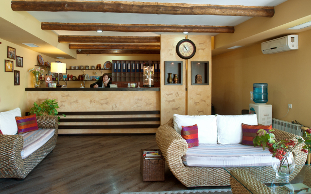 Gatsby Hotel