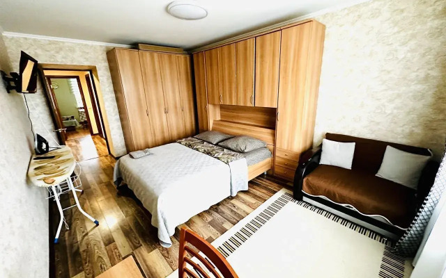 Квартира 2х Комнатная 74м2