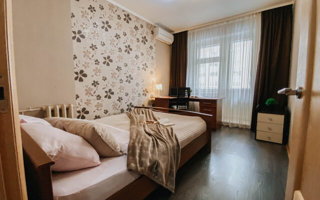 Апартаменты рядом с парком Победы