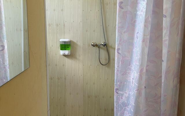 Putnik M4 Hotel