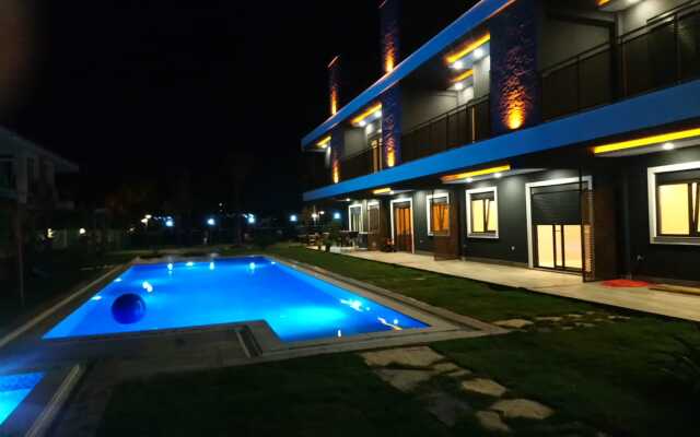 Mali Garden Residence Apartments