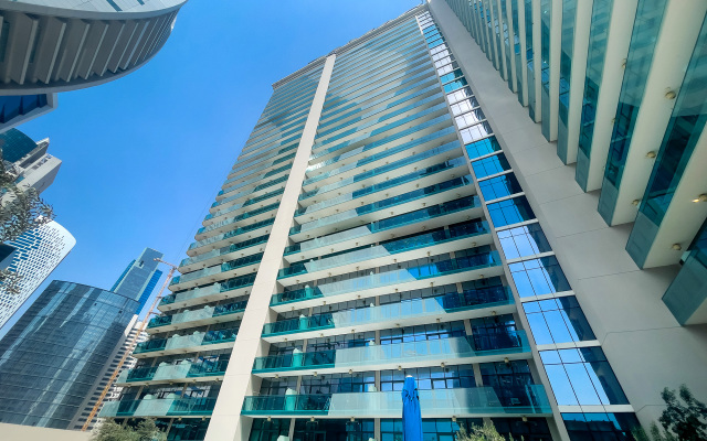 Stylish 1br at Damac Merano Tower with Great View Apartments