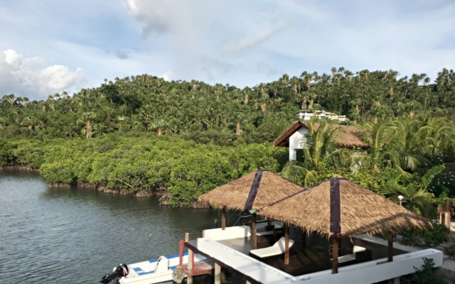 Edgewater Dive & Spa Resort