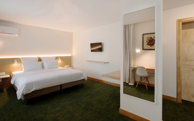 Отель Восток