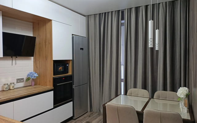 Na Ulitse Vzlyotnaya 11/1 Flat