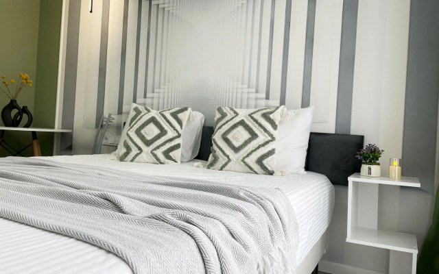 S Balkonom 3 Minuty Do Morya Apartments