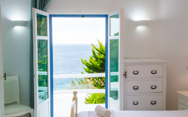 Luxury Chara with Private Pool Villa