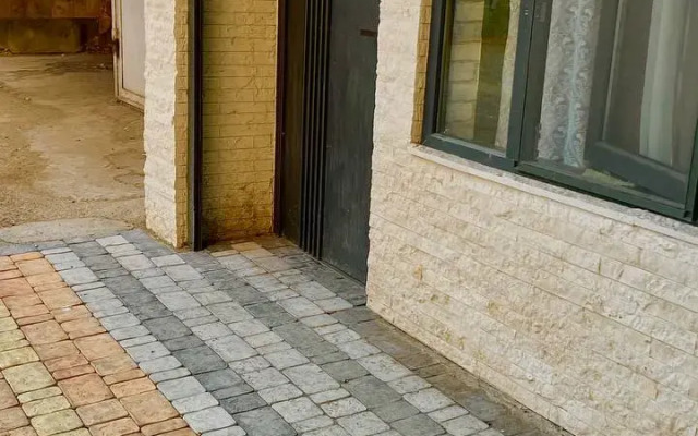 Tikhoye mesto v tsentre Apartments