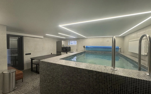 Ostrov Very Na 13 CHelovek SPA kompleks Bania Na Drovakh Bassein Guest House