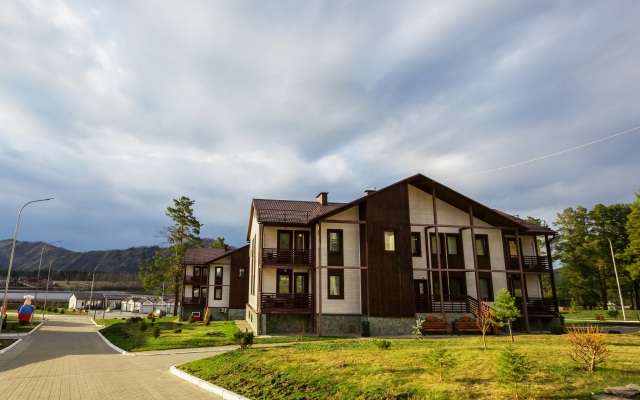 3*  Vsesezonnyj kurort Manzherok Hotel