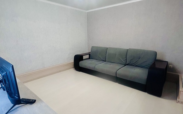 V Tsentre Private House