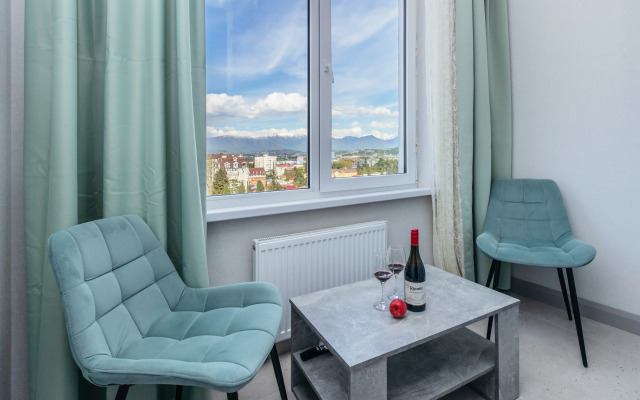 Dvukhkomnatnaya kvartira 200 m more Flat