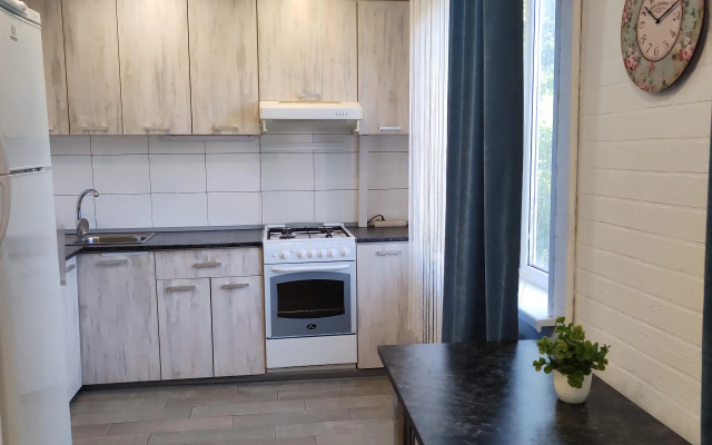 Uyutnaya kvartira v novom tsentre Flat