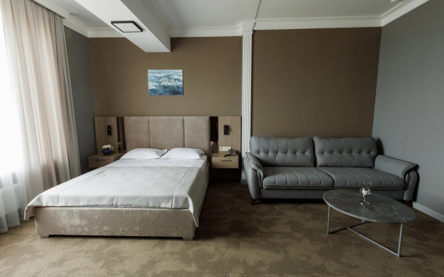 Отель Белый Медведь