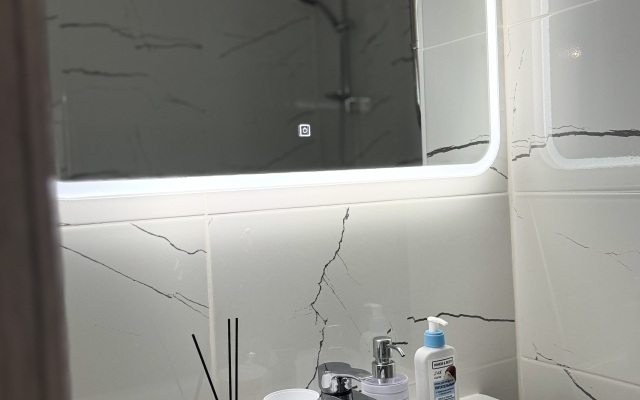 Квартира Двухкомнатная на Созидателей 7