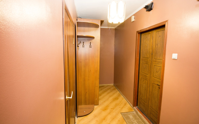 rjadom s Gorbushkoj Apartments