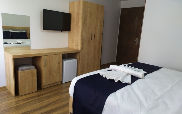 Golden Street Hotel