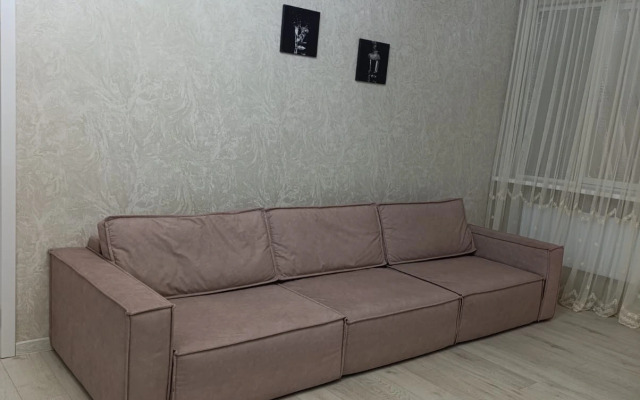 Апартаменты Эльбрусская 19