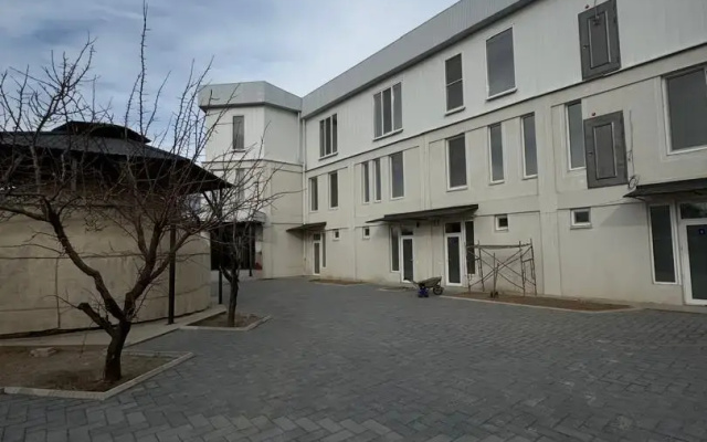 Отель Ton Azure Hotel