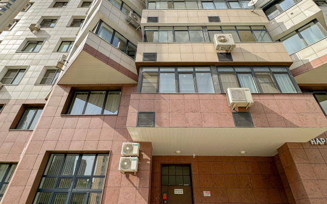 Komfortnye Svetlye Apartamenty U Metro Belomorskaya Apartments