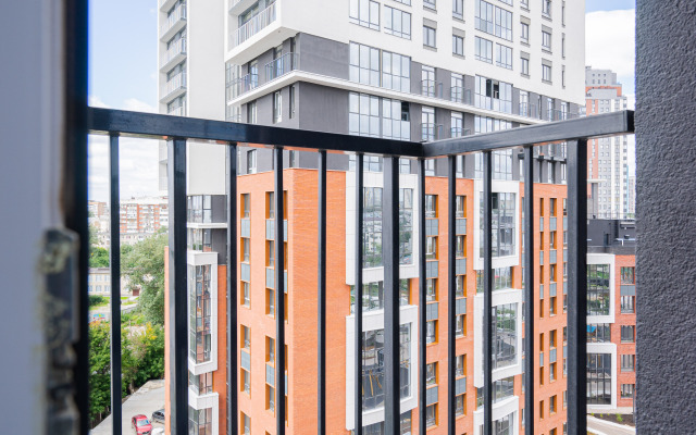 V tsentre Yekaterinburga Flat
