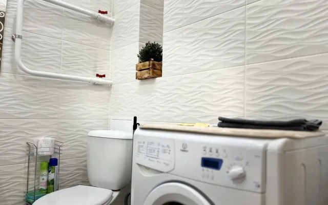 AppartDeLuxe na Ulitse Petra Podzolkova 21 Flat