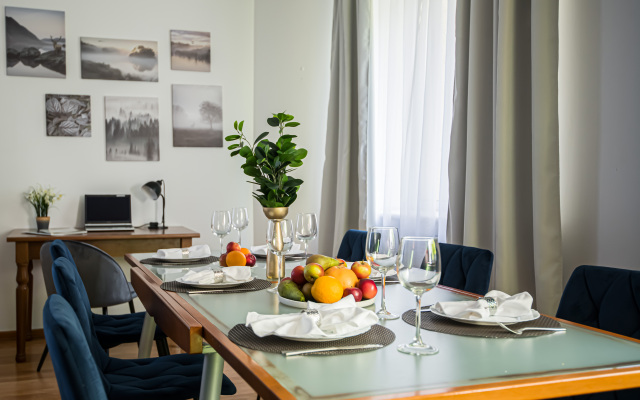 Квартира GM Apartments Тихий Островок на Бронной