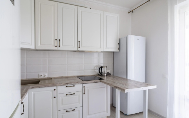 Mira Apartments