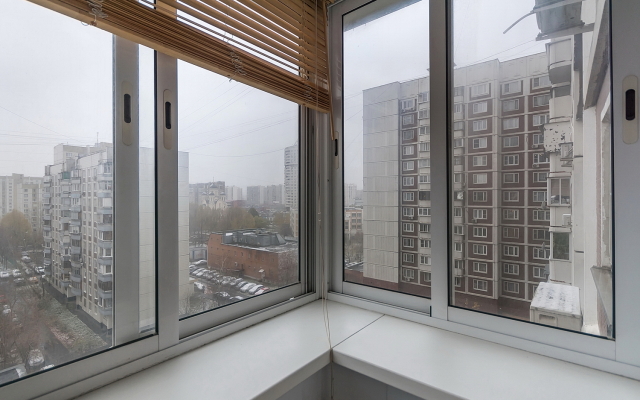 U Metro Mar'ino Apartments