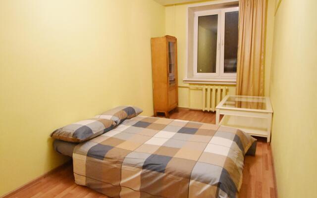 Rusakovskaya 12/2 Apartments