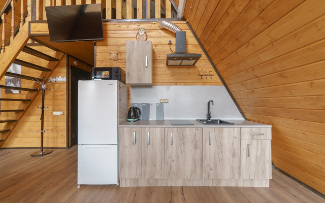 Частный дом Семейный афрейм с баней и бассейном у реки