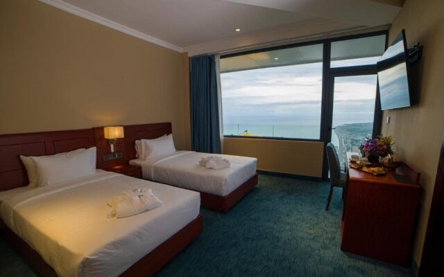 Litz Resort Hotel